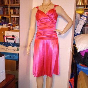 Grace knee-length size medium red dress